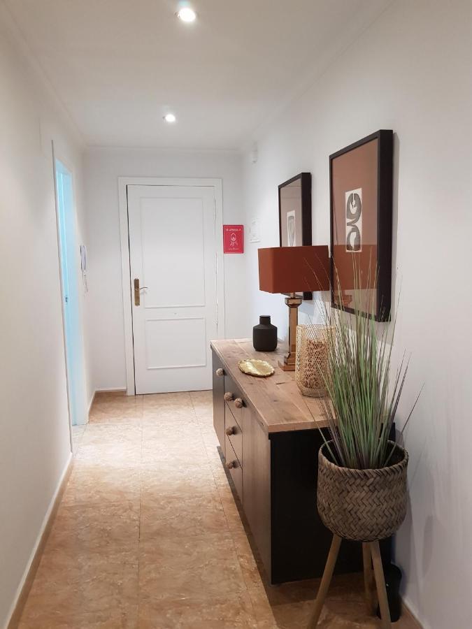 Lovely 2 Bedroom Apartment Close To Denia Castle. Bagian luar foto